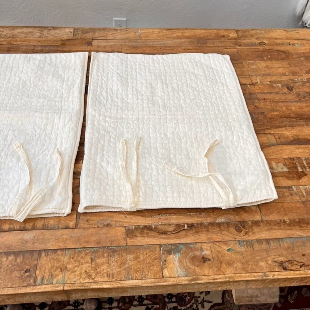 Pottery Barn Pillow Shams Set of 2 Standard 20 x 20" Cotton Linen Blend Quilted